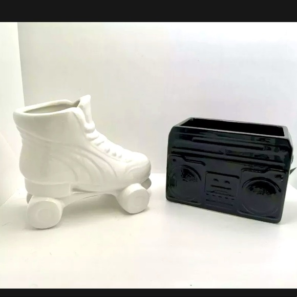 Target Accents New Target Bullseye Ceramic Roller Skate Planter 8s